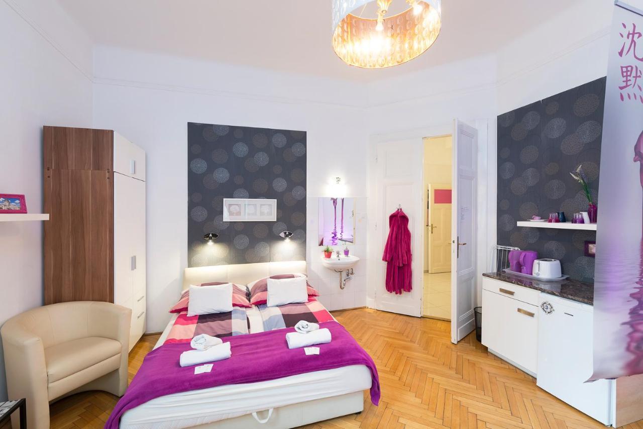 Studio 4U Apartment Budapest Exteriör bild